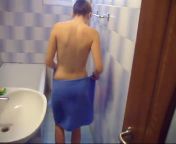 Молодая шалава быстро сделала минет